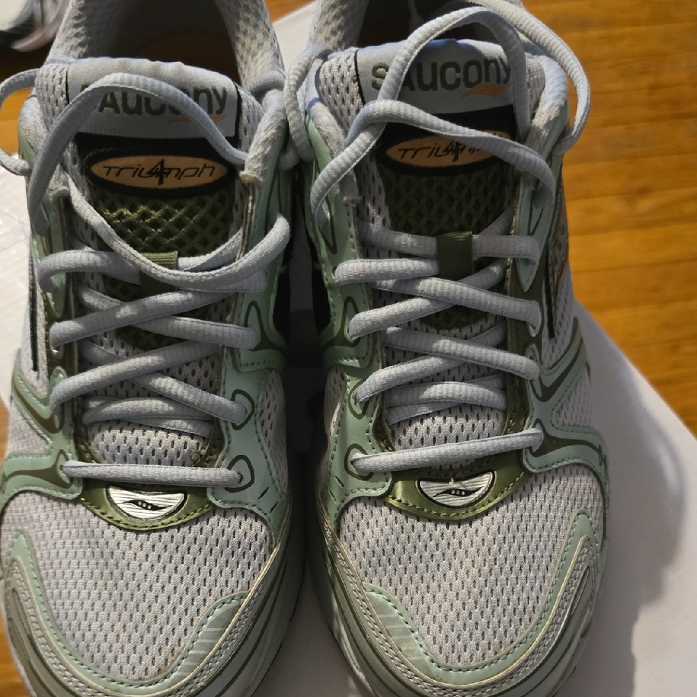 Saucony Light Gray and Olive Sneakers